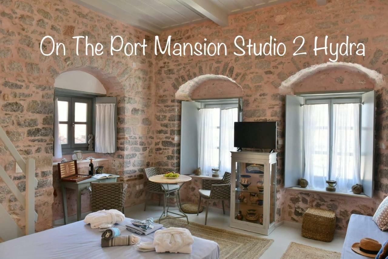 On The Port Mansion Studio 2 Hydra מראה חיצוני תמונה